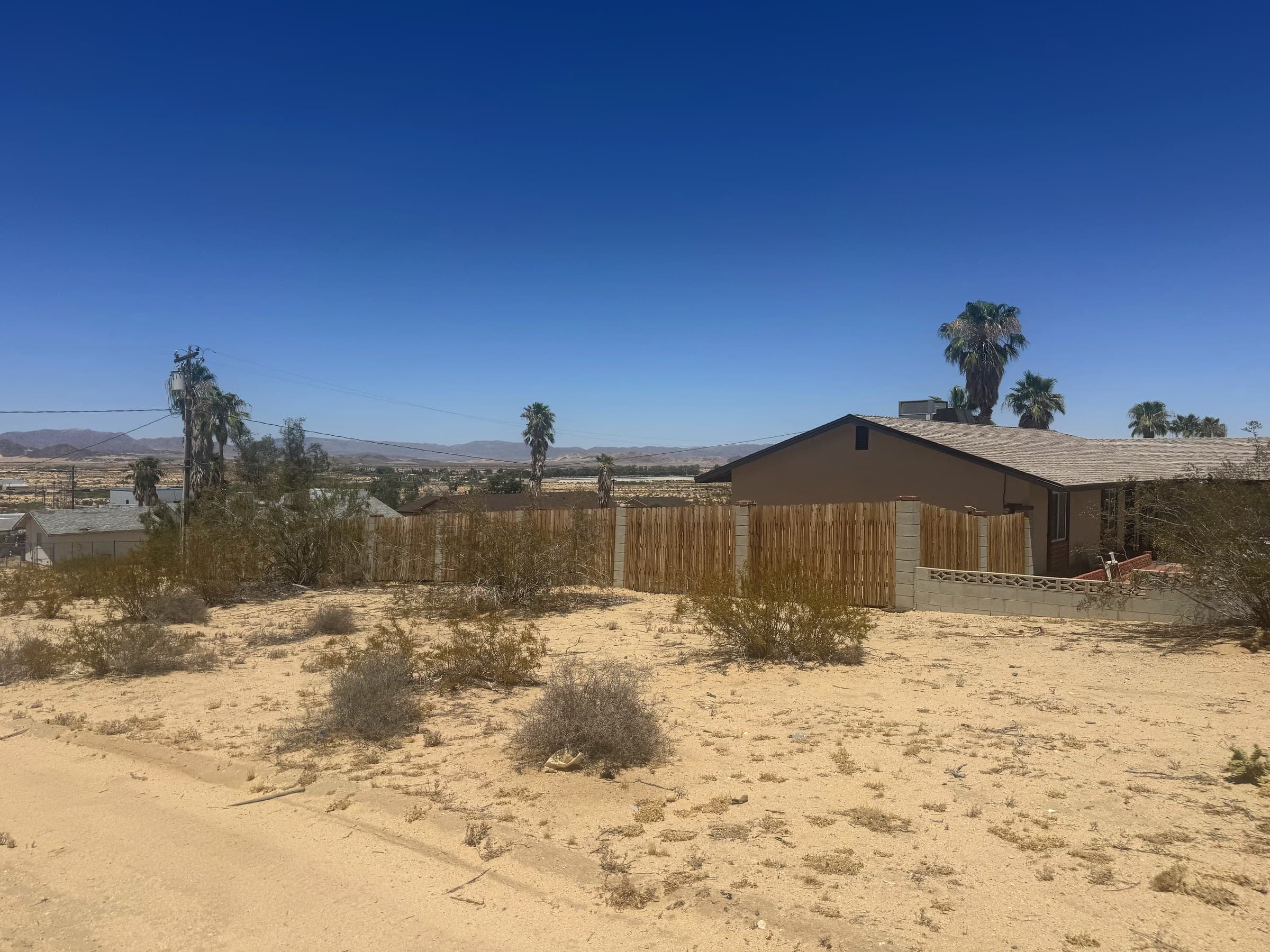 White Sands Dr., photo 2
